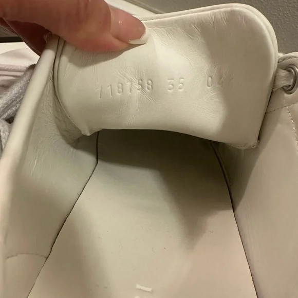 Gucci new ace sneaker size 5